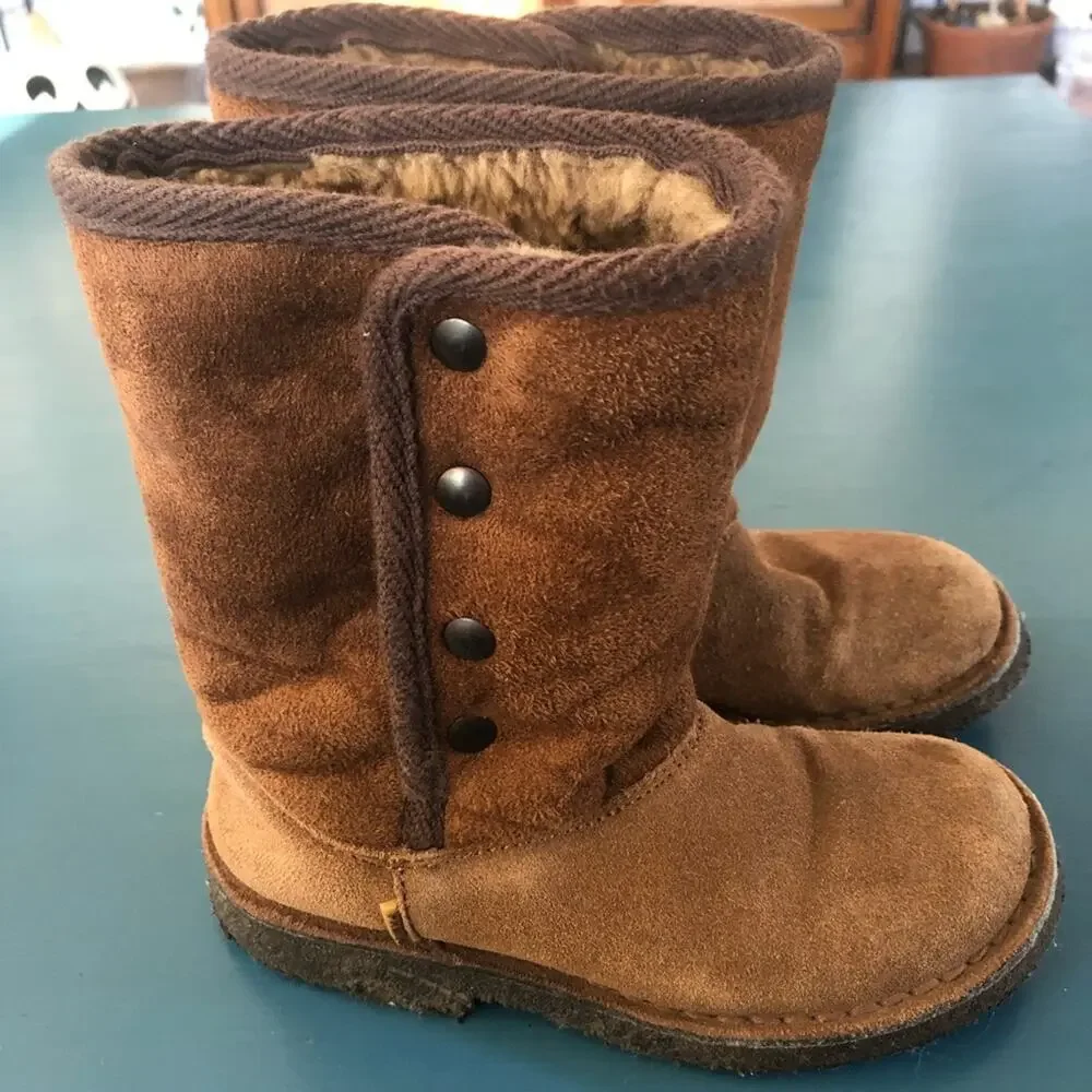 Primigi Kids Suede Boots Fuzzy Brown Size 12 1/2 (EU30)